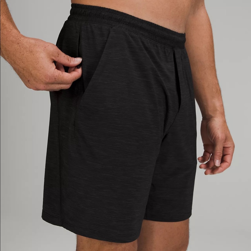 Lululemon Pace Breaker Lined 9”